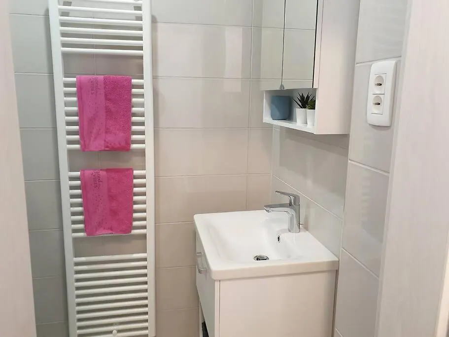 Apartment Happy Vibes Apartment, Charming & With Free Parking Ljubljana